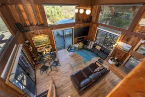 30-Acre Lakeview Retreat - Hot tub, Pool & Sauna - Image 3