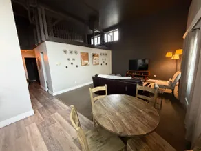 Modern Get Away - Image 5