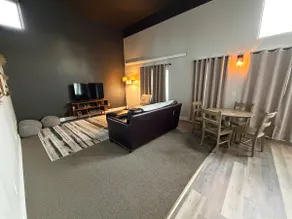 Modern Get Away - Image 3