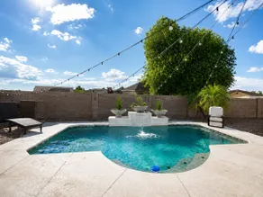 Chandler House: Private Pool, Waterfall, Games - Image 2