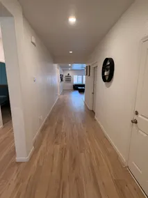 Spacious 5-bedroom house in adorable Manteca - Image 4