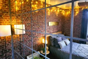 Retro Gaming Apartment – Free Parking - Image 4
