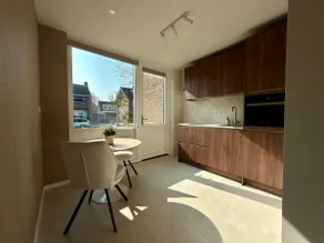 LUNA Guesthouse - Image 2