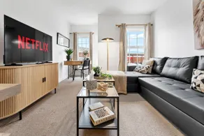 Free Parking | Families | Contractors | Open plan - Image 3