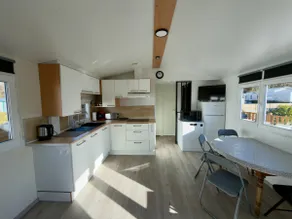 Holidays by the sea: Bungalow for 6 with terrace - Image 3