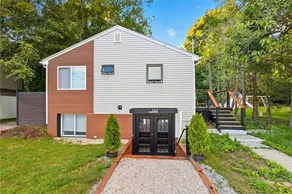 Cozy Stay Near Providence + Workspace - Image 2