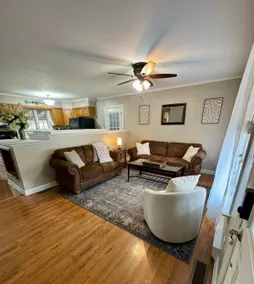 3BR Near Penn State | King Bed + Fast WiFi - Image 2