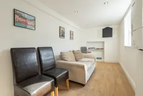 Victorian Beach Retreat, Sleeps 8, Dog Friendly - Image 5