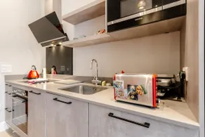 Quirky & Stylish 2-bed Retreat in Edinburgh - Image 4