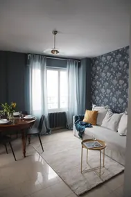 Top floor with terrace and lake-view solarium - Image 3