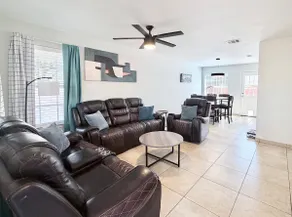 Austin Hotspot I Minutes to Airport, Downtown and F1 - Image 2