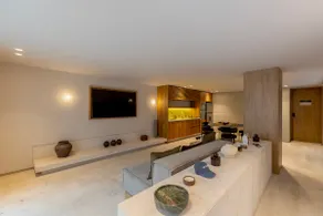 Reforma | Two Patios, Room for Six - Image 3