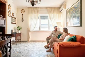 Bright Apartment 2 Min from Metro Station - Image 2