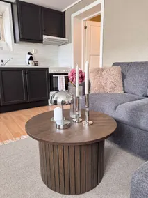 Conveniently located and cozy apartment with alcove bedrooms. - Image 4