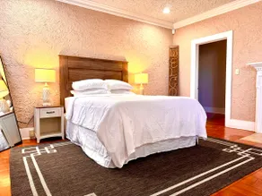Spacious! Comfy! Farmhouse Suite C - Image 4