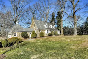 Chapelgate Refuge - Image 2