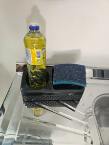 Studio 08, suite, garage in front - Image 5