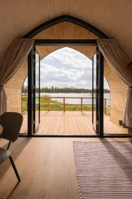 Cozy recreational pod on the lake - Image 2