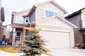 Perfect Family Stay | Space, Comfort & Patio - Image 2