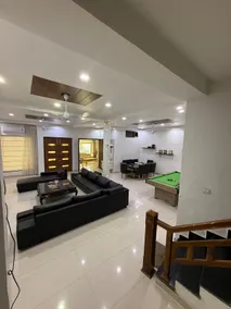 Room in villa with pool, TT and 8 ball pool! - Image 4