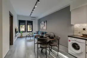 R Apartment 2 - Image 5