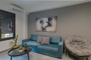 R Apartment 2 - Image 2