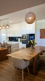 Sanctuary on Stanhope - Art & Modern Luxury - Image 2