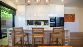 Sanctuary on Stanhope - Art & Modern Luxury - Image 3