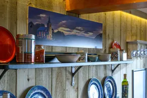 A tiny piece of heaven, stunning sea views hot tub - Image 4