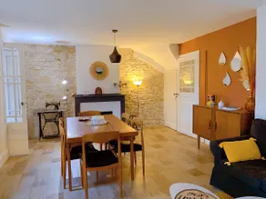 Family house, air conditioning, garden, swimming pool, above-ground garage - Image 3
