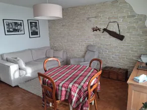 4-room apartment, near the city center of Sens. - Image 3