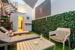 Sea & City Beacside Maisonette + Rooftop Cinema - Image 2