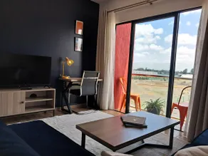 Modern Comfort & Open Views in Unity East - Image 5