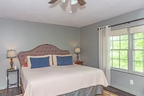 SouthernCharm onCentral: New Reno Historic 4BR 2BA - Image 2