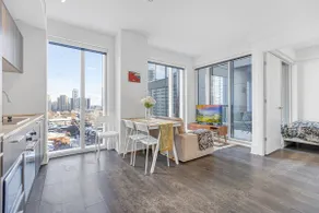 Stylish 2BR Downtown Sanctuary - Free Parking - Image 2