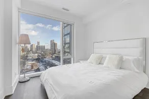 Stylish 2BR Downtown Sanctuary - Free Parking - Image 4