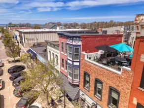 Luxury Downtown South Haven Condo W/ Rooftop Deck - Image 5