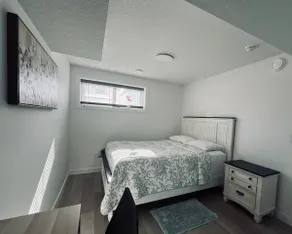 Cozy Private Suite • Clean, Quiet & Comfortable - Image 3