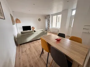 Charming 2-room apartment with terrace - Image 3