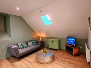 Break - Cozy suite in the historic center of Chablis - Image 4