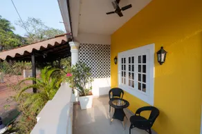 Spacious 2 bedroom pool view | 5 kms from beach - Image 2