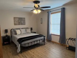 Cozy 2 bedroom Apartment in quiet Loretto, TN 203 - Image 5