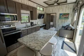 Candy Cane Cottage - Pet Friendly - Image 4