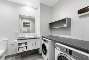 One Bedroom Apartment @ Bridges on Argyle - Image 5