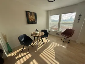 Duplex, private entry and not shared. - Image 4