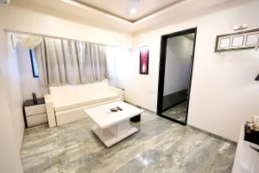 1BHK Luxurious Apartment - AC/TV/Fridge- Deolali - Image 2