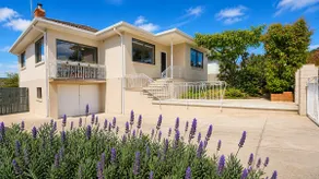 Premium 3BR Mt View Sleeps 8 15 min Canberra - Image 3