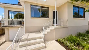 Premium 3BR Mt View Sleeps 8 15 min Canberra - Image 5