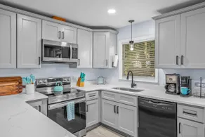 3 Bdrm Close to Downtown High Point & Dog Friendly - Image 4