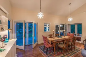 Waterfront Perfection! - Image 4
